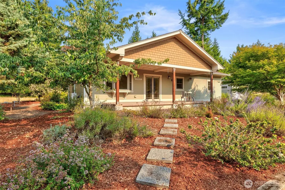 25613 Tytler Road NE Poulsbo, WA 98370