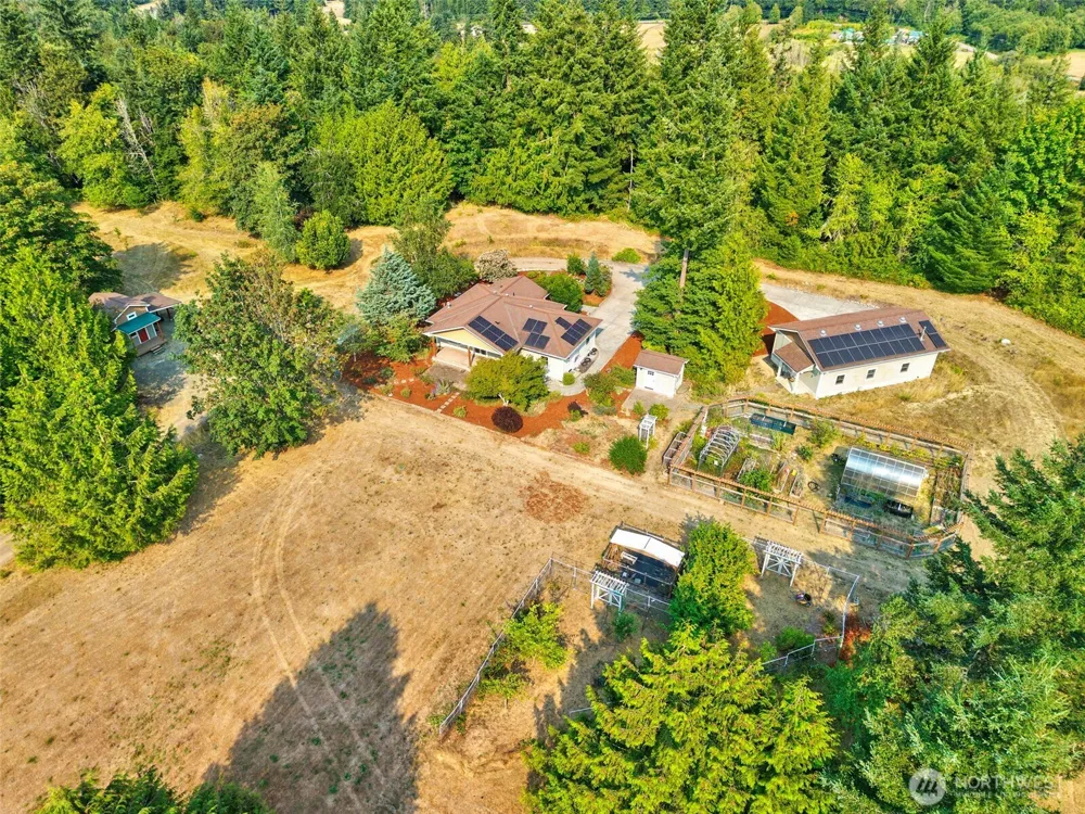 25613 Tytler Road NE Poulsbo, WA 98370