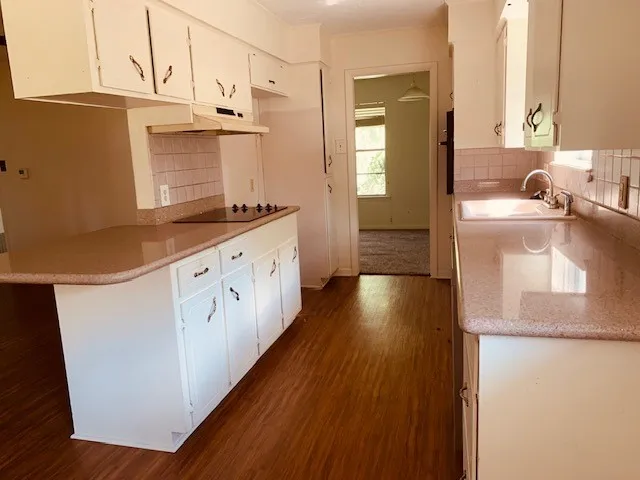 1403 Oriole Beeville, TX 78102