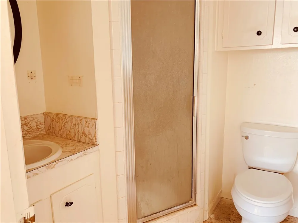 1403 Oriole Beeville, TX 78102