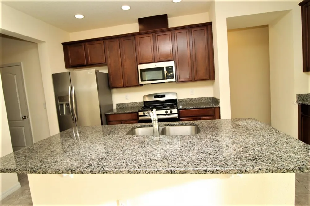 1050 NATHAN RIDGE ROAD Clermont, FL 34715