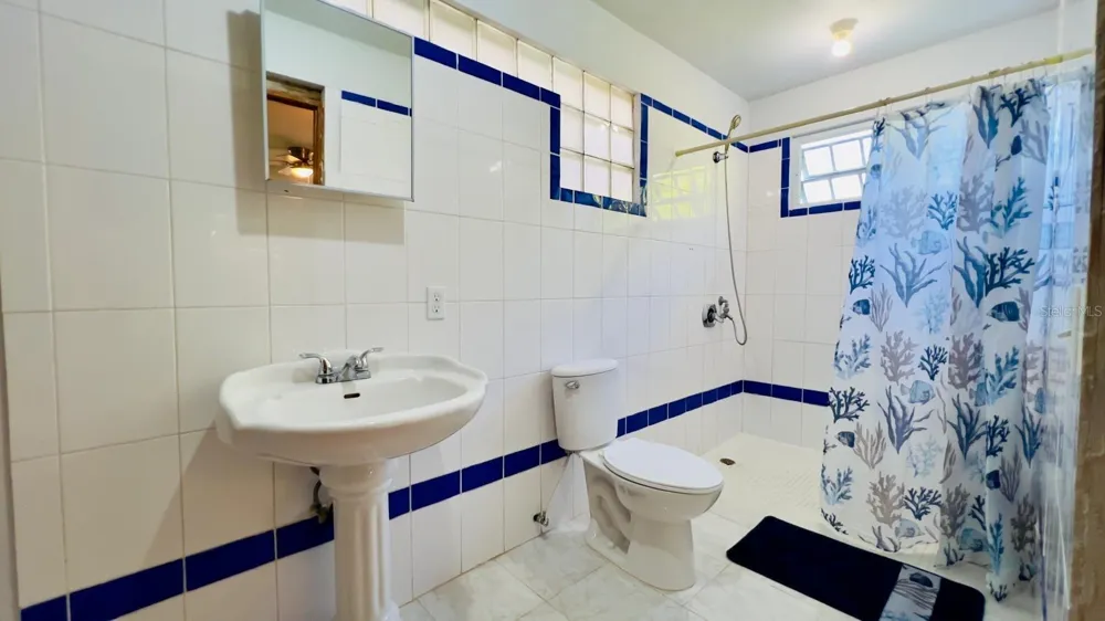 Calle #2 URB VISTA AZUL #C-22 Rincon, PR 00677