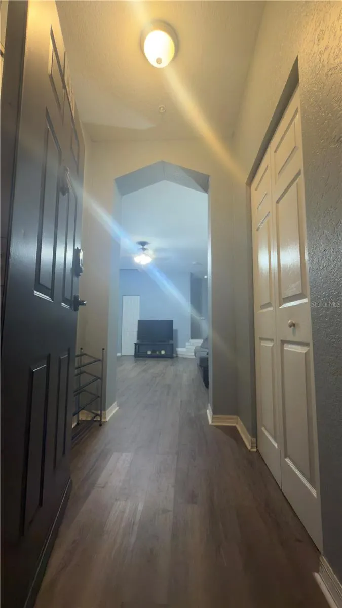 5031 SUNRIDGE PALMS DRIVE Tampa, FL 33617