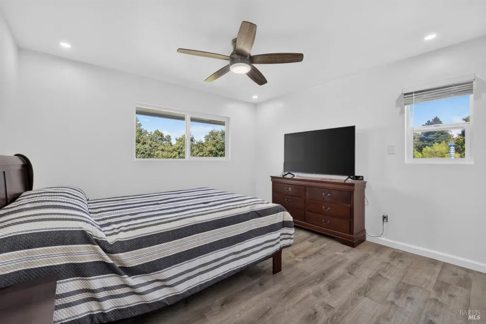 7651 Isabel Drive Cotati, CA 94931