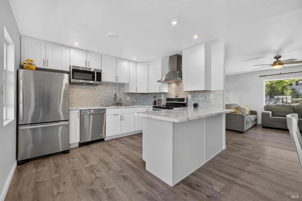 7651 Isabel Drive Cotati, CA 94931