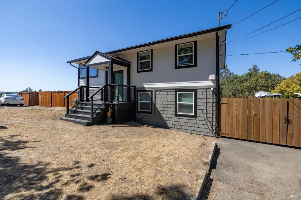 7651 Isabel Drive Cotati, CA 94931