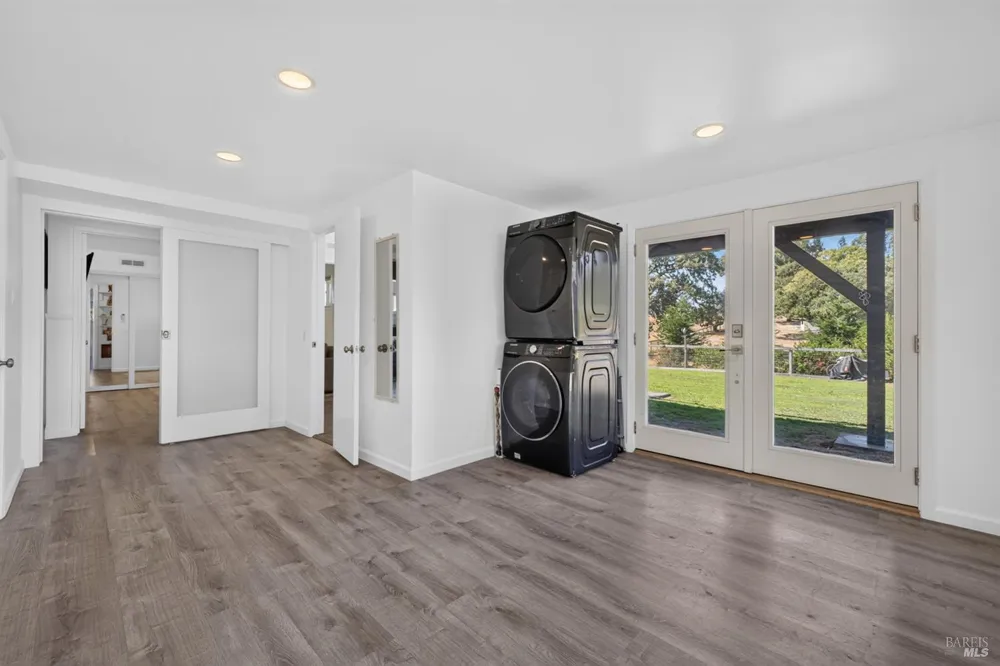 7651 Isabel Drive Cotati, CA 94931