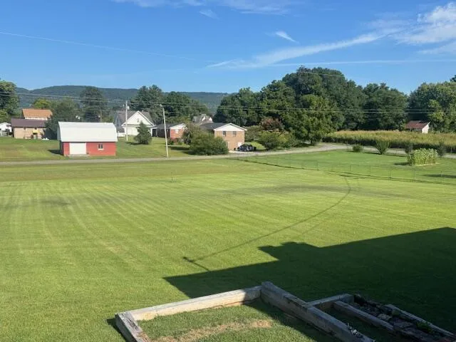 103 W Legion Circle Pikeville, TN 37367