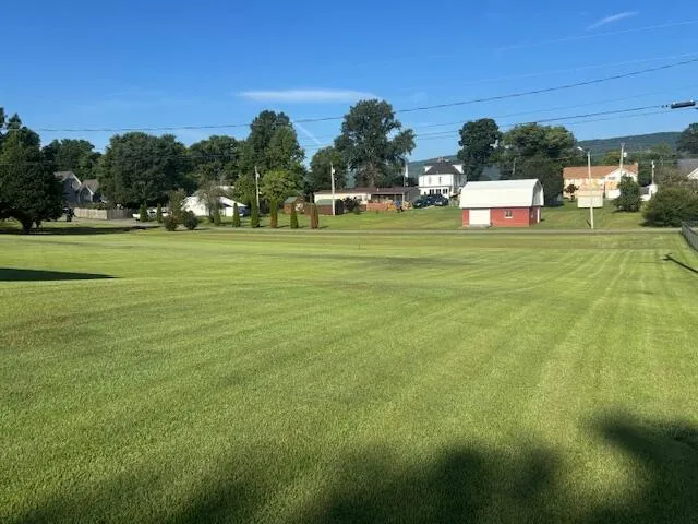 103 W Legion Circle Pikeville, TN 37367