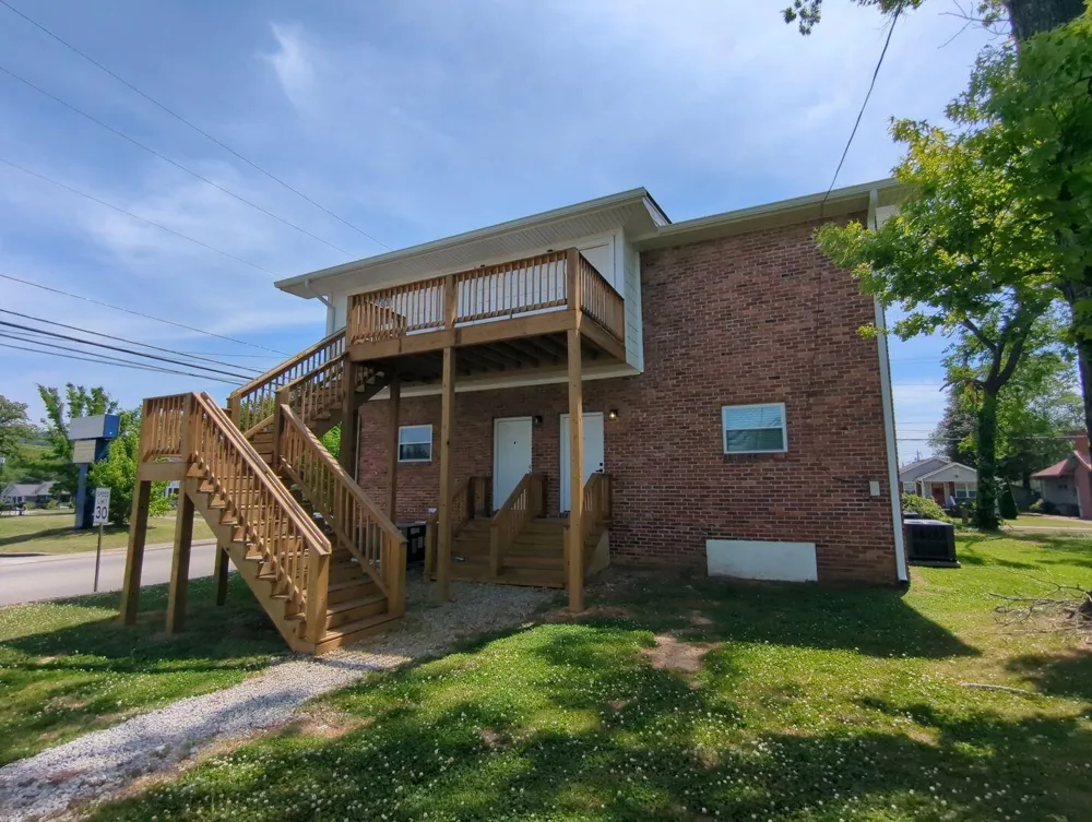 2015 Duncan Avenue Chattanooga, TN 37404