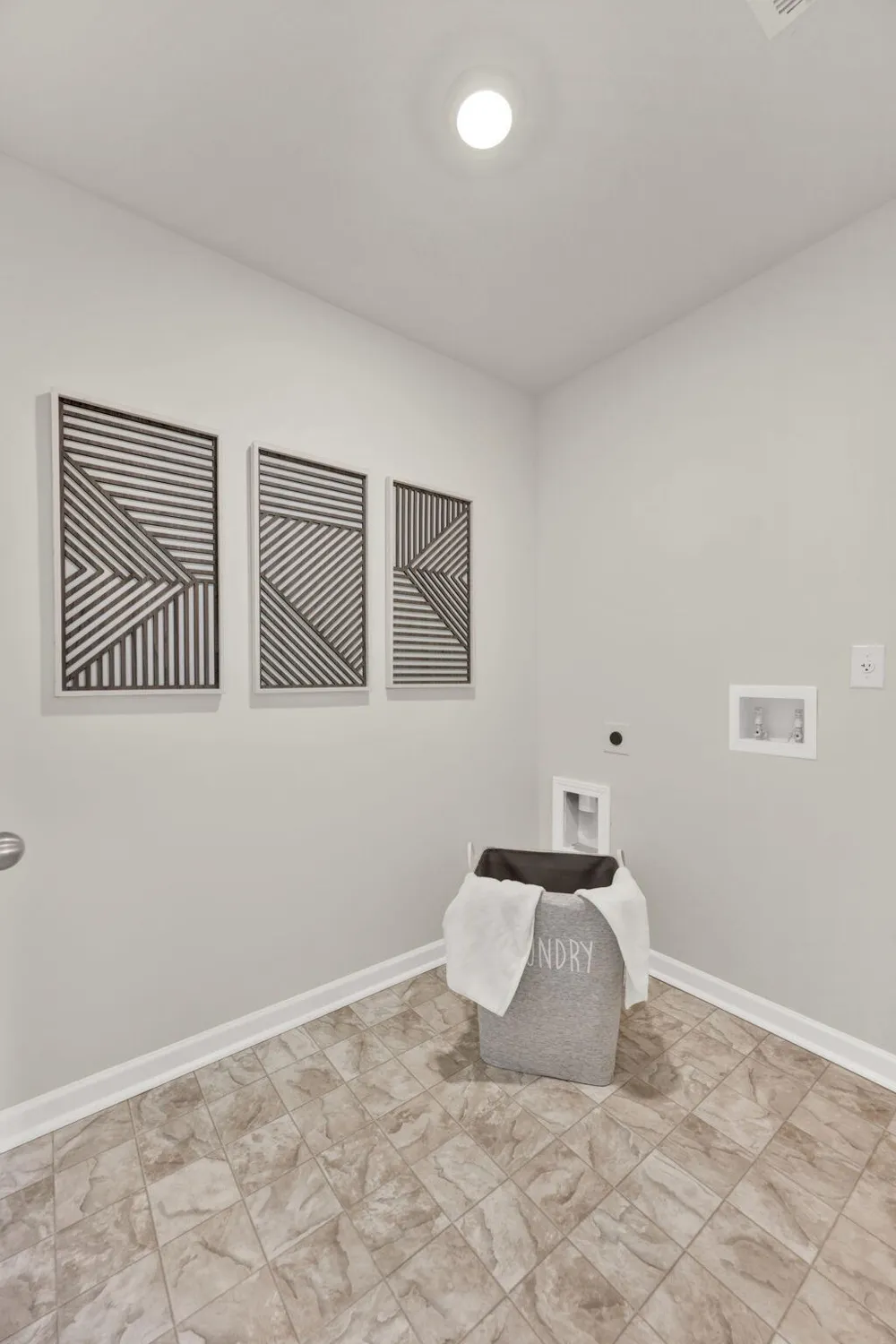 10684 Prairie Lake Dr Apison, TN 37302