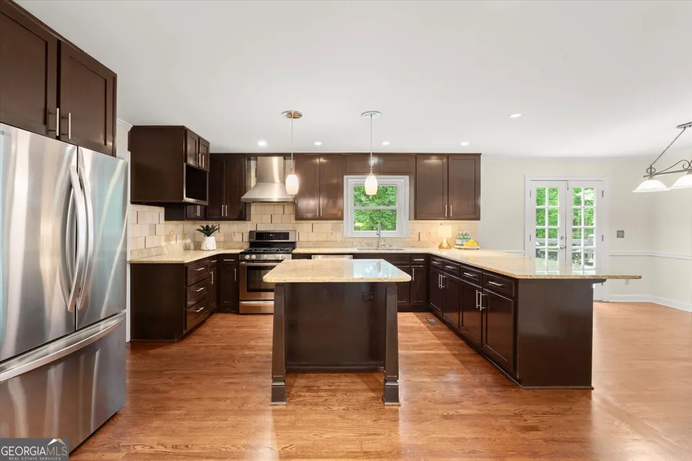 3505 Waters Glen WAY Alpharetta, GA 30022