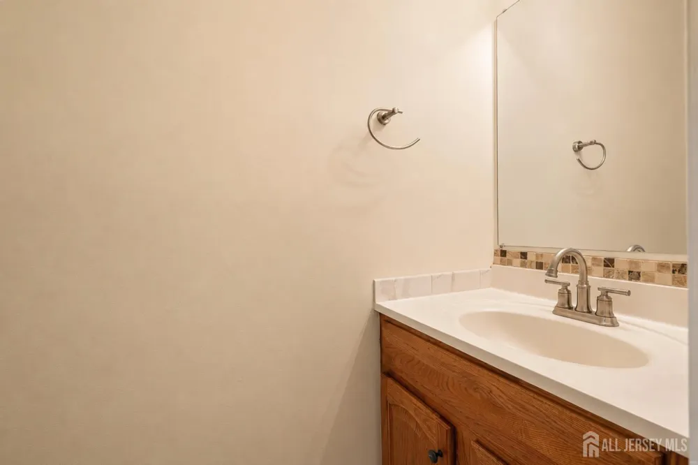 3003 Oaks Boulevard North Brunswick, NJ 08902