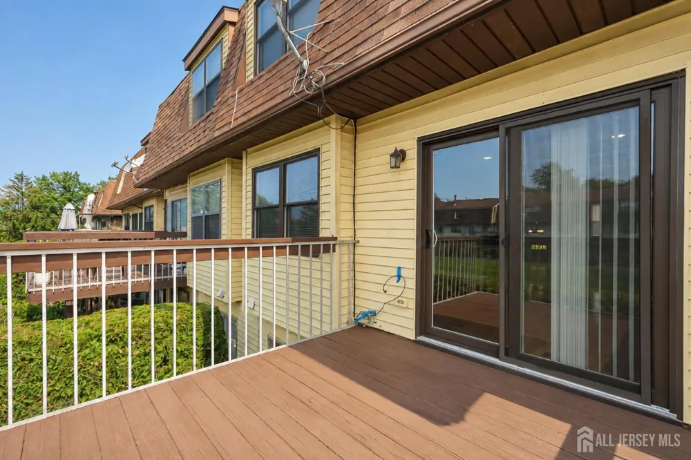3003 Oaks Boulevard North Brunswick, NJ 08902
