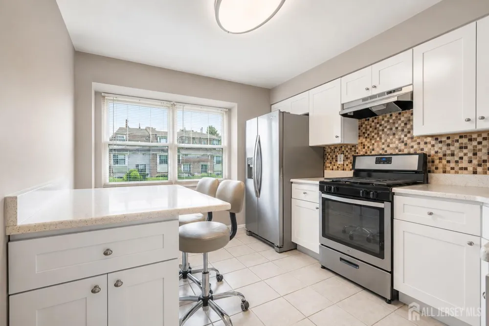 3003 Oaks Boulevard North Brunswick, NJ 08902