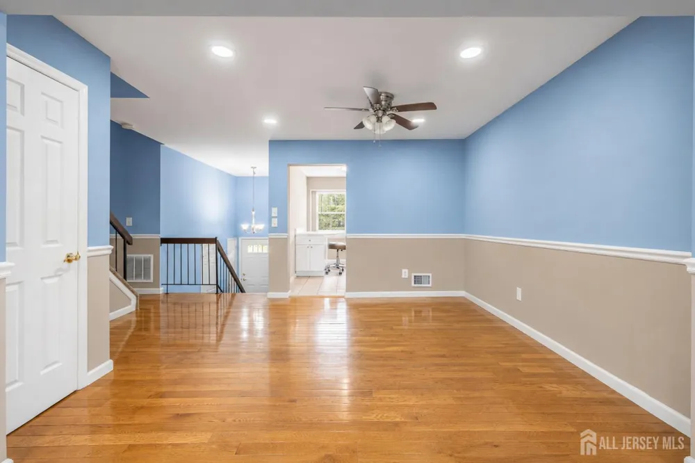 3003 Oaks Boulevard North Brunswick, NJ 08902