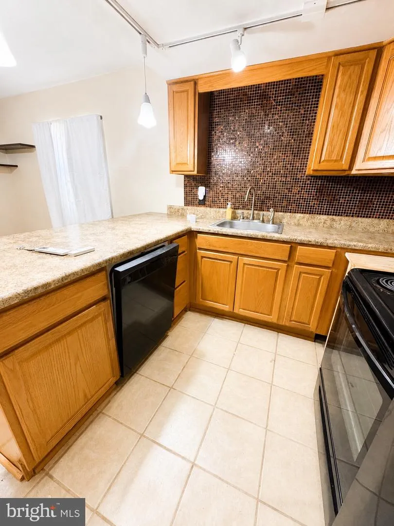 3149 PAGE AVENUE #122 Virginia Beach, VA 23451