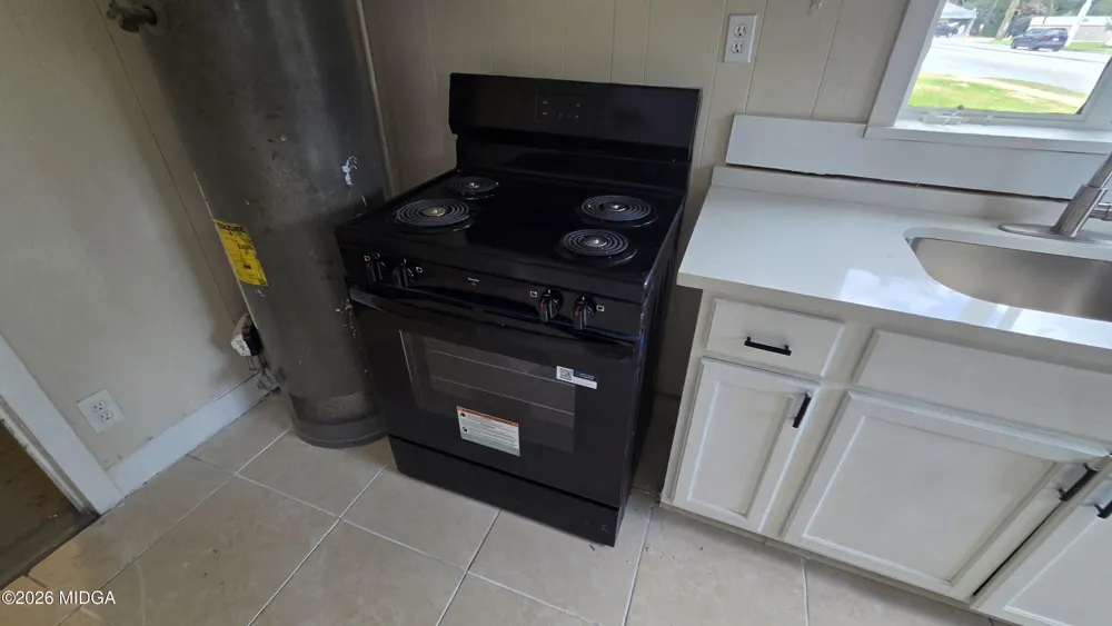 1638 Burton Avenue Macon, GA 31204