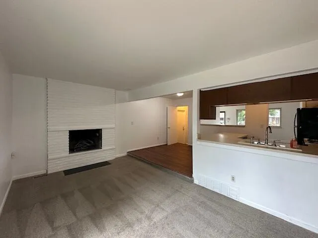 34242 S Aztec Drive Westland, MI 48185