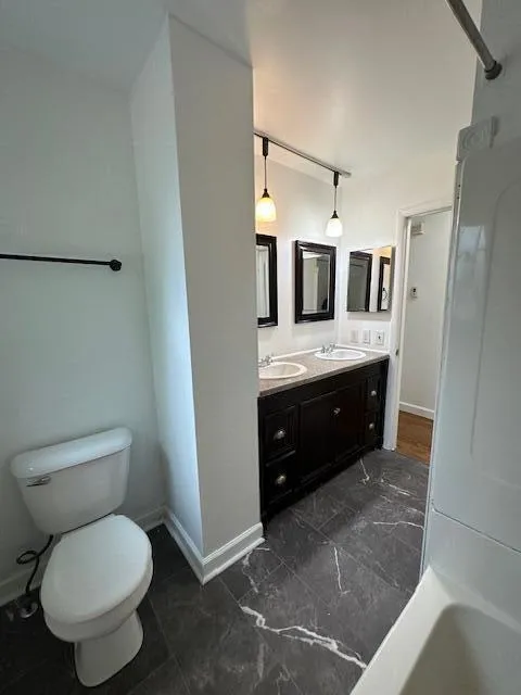 34242 S Aztec Drive Westland, MI 48185