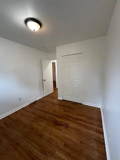 34242 S Aztec Drive Westland, MI 48185