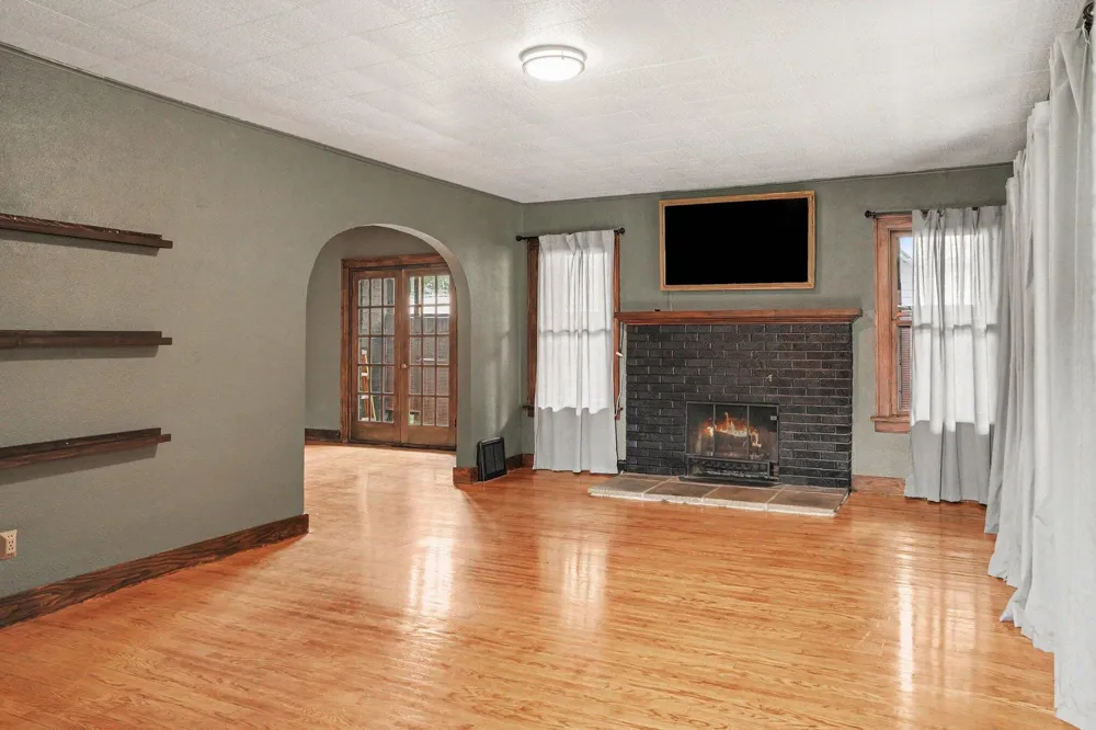 114 Mansie Street Ceresco, MI 49033