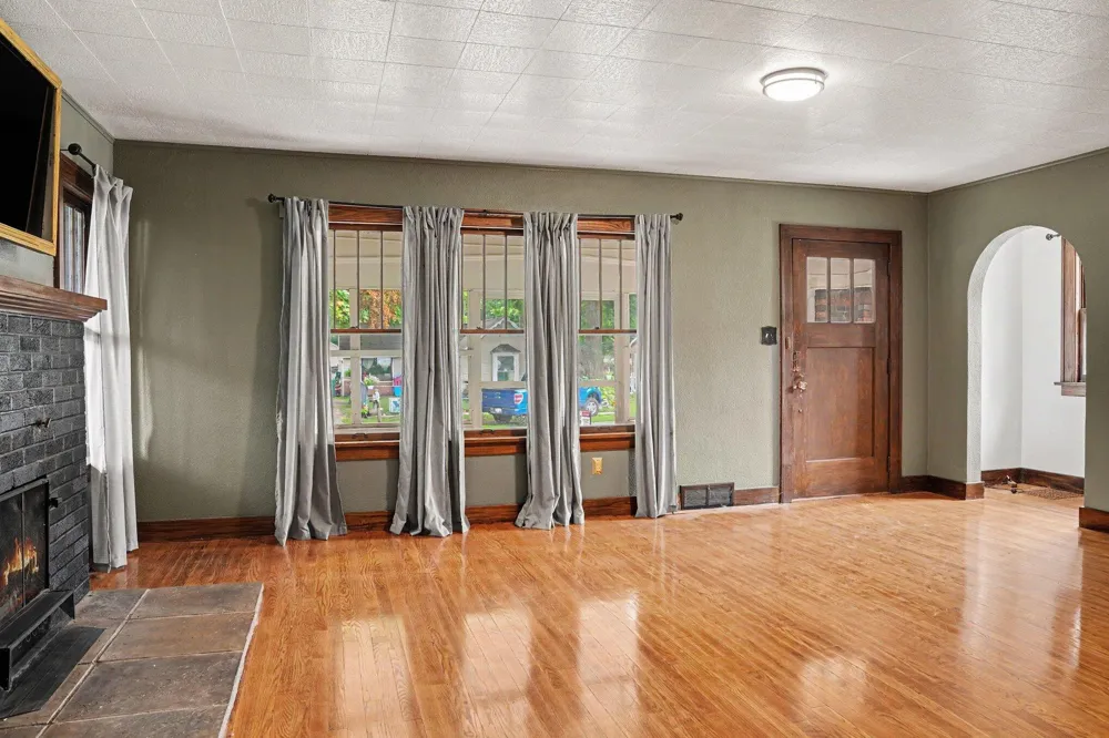 114 Mansie Street Ceresco, MI 49033