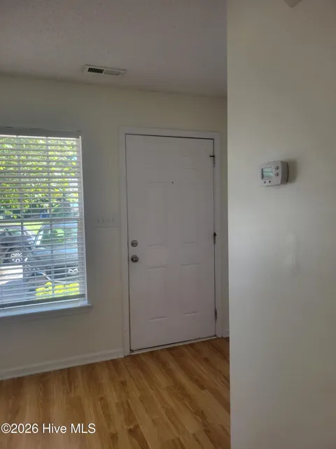 1129 Pueblo Drive