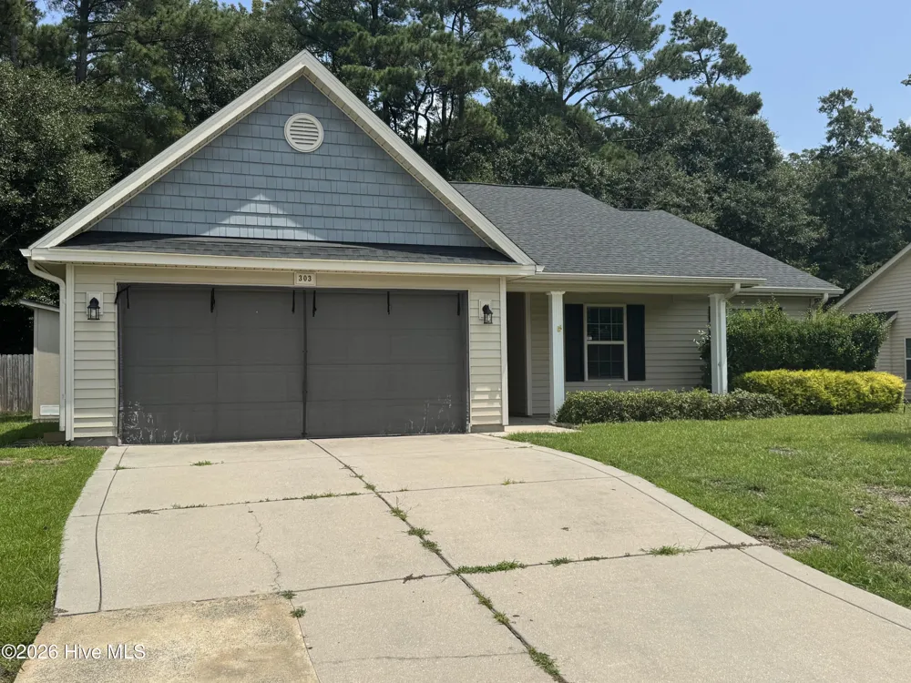 303 Tuscan Court Richlands, NC 28574