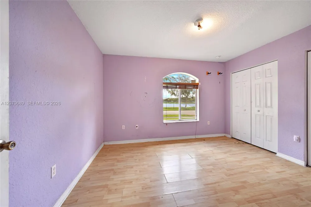 1714 NW 204th St Miami Gardens, FL 33056