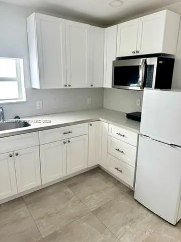 6201 SW 37 CT #3B