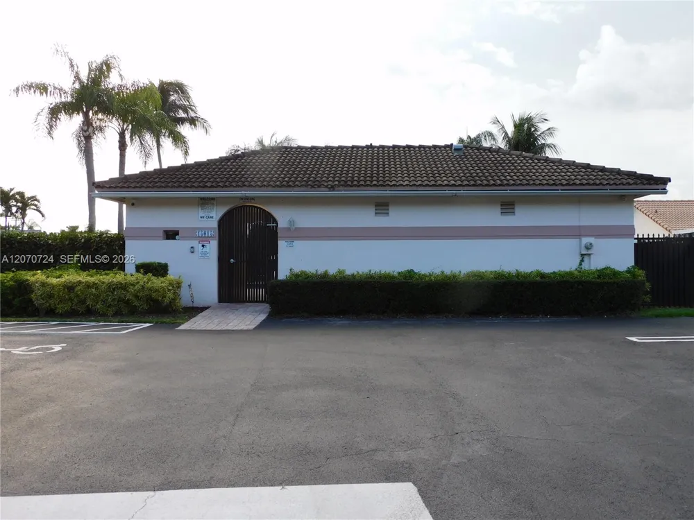14271 SW 150th Ave #0 Miami, FL 33196