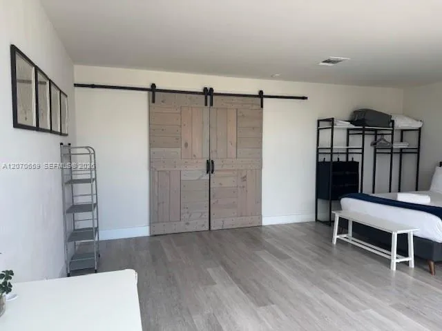 19380 NE 26 AVE #304 Miami, FL 33180
