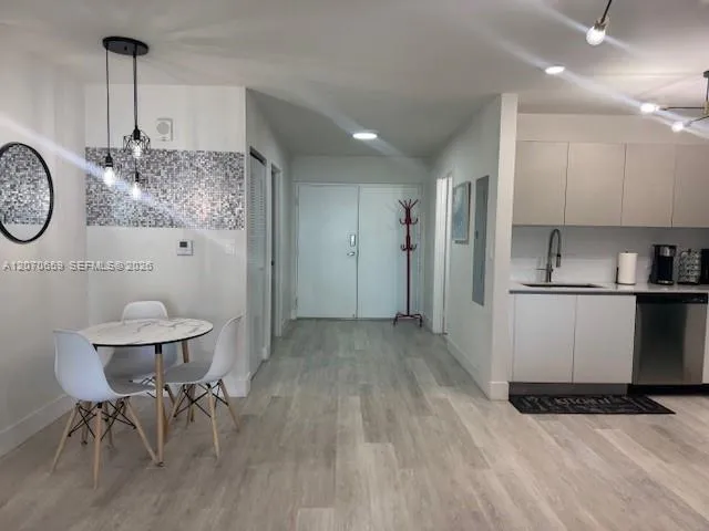 19380 NE 26 AVE #304 Miami, FL 33180