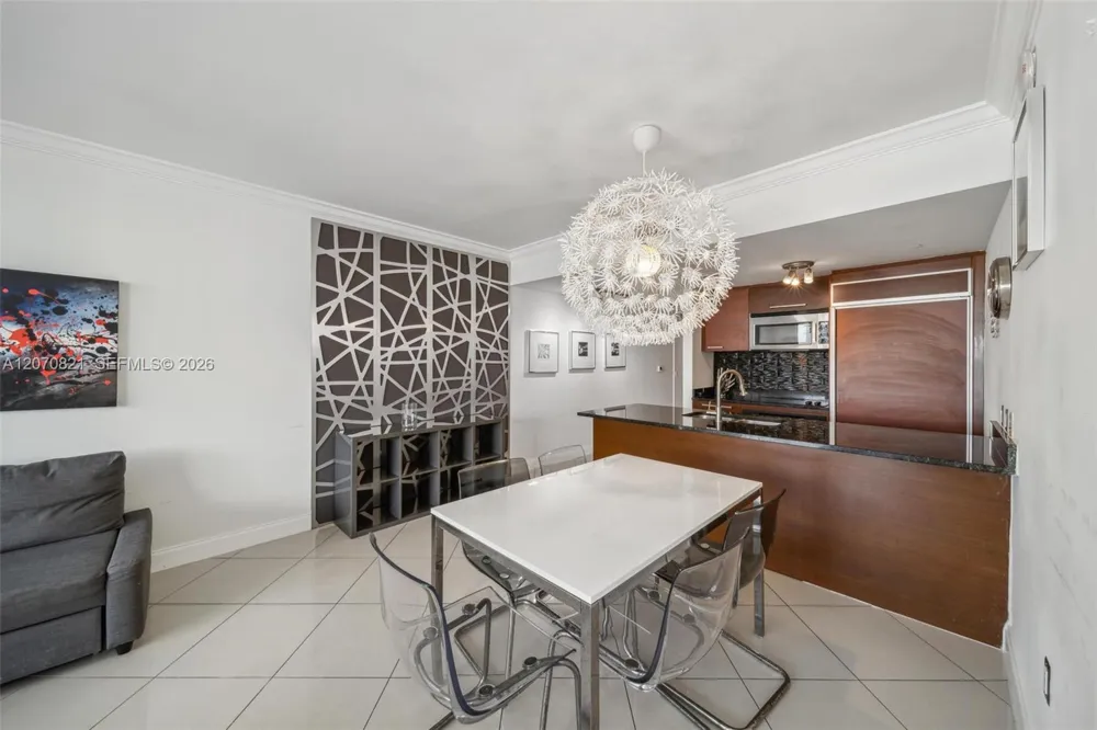 1800 S Ocean Dr #1406 Hallandale Beach, FL 33009