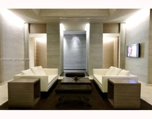 1800 S Ocean Dr #1406 Hallandale Beach, FL 33009