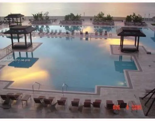 1800 S Ocean Dr #1406 Hallandale Beach, FL 33009