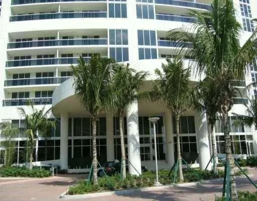 1800 S Ocean Dr #1406 Hallandale Beach, FL 33009
