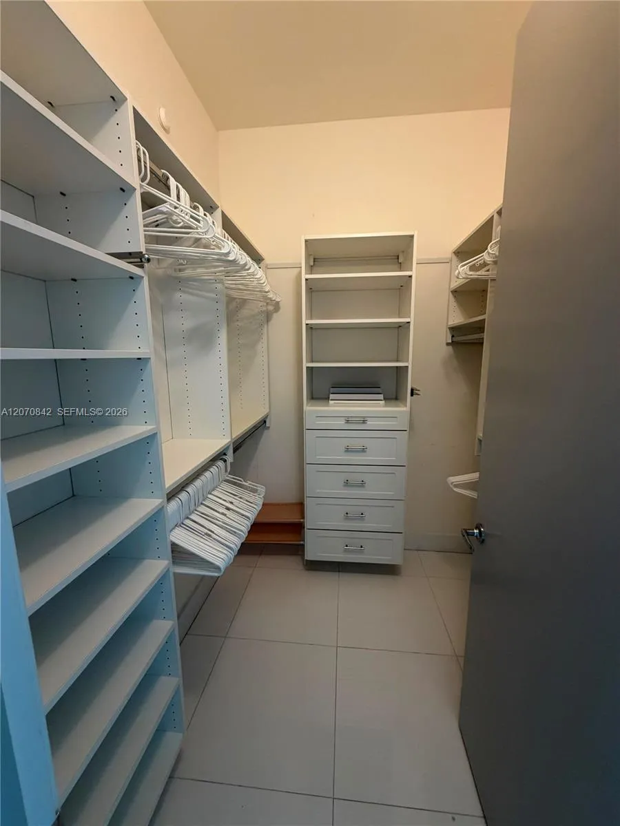 150 Sunny Isles Blvd #1-TH403 Sunny Isles Beach, FL 33160