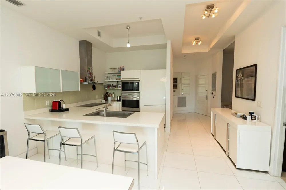 150 Sunny Isles Blvd #1-TH403 Sunny Isles Beach, FL 33160