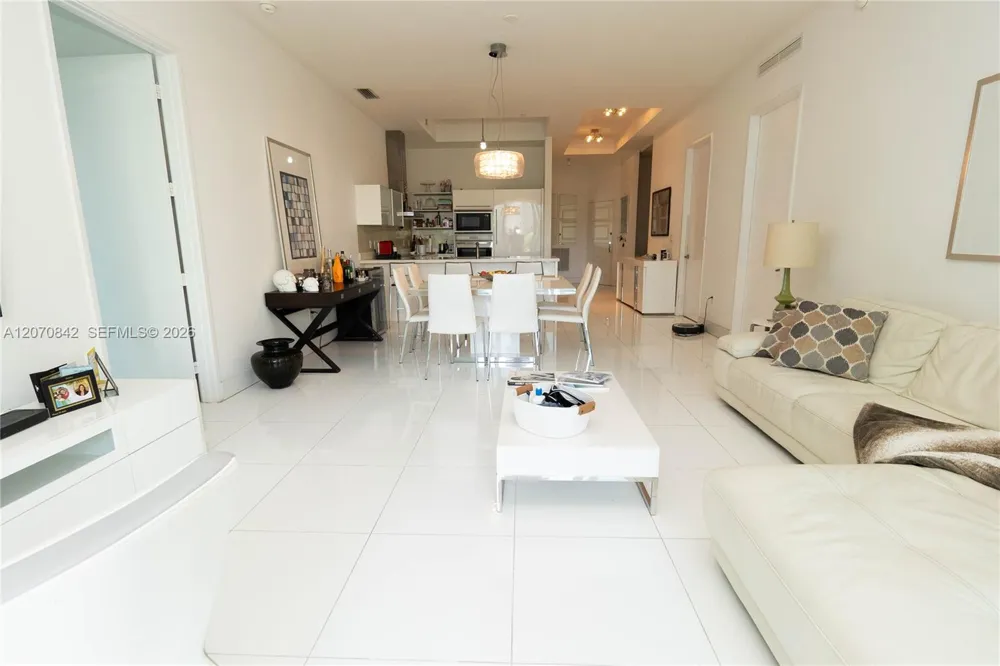 150 Sunny Isles Blvd #1-TH403 Sunny Isles Beach, FL 33160