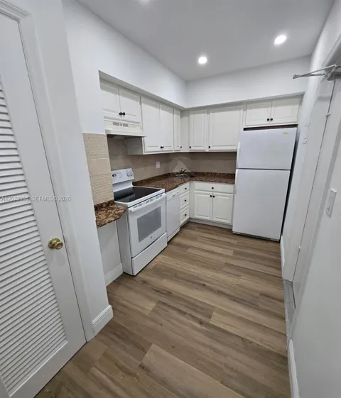 2424 SE 17th Cswy #110B