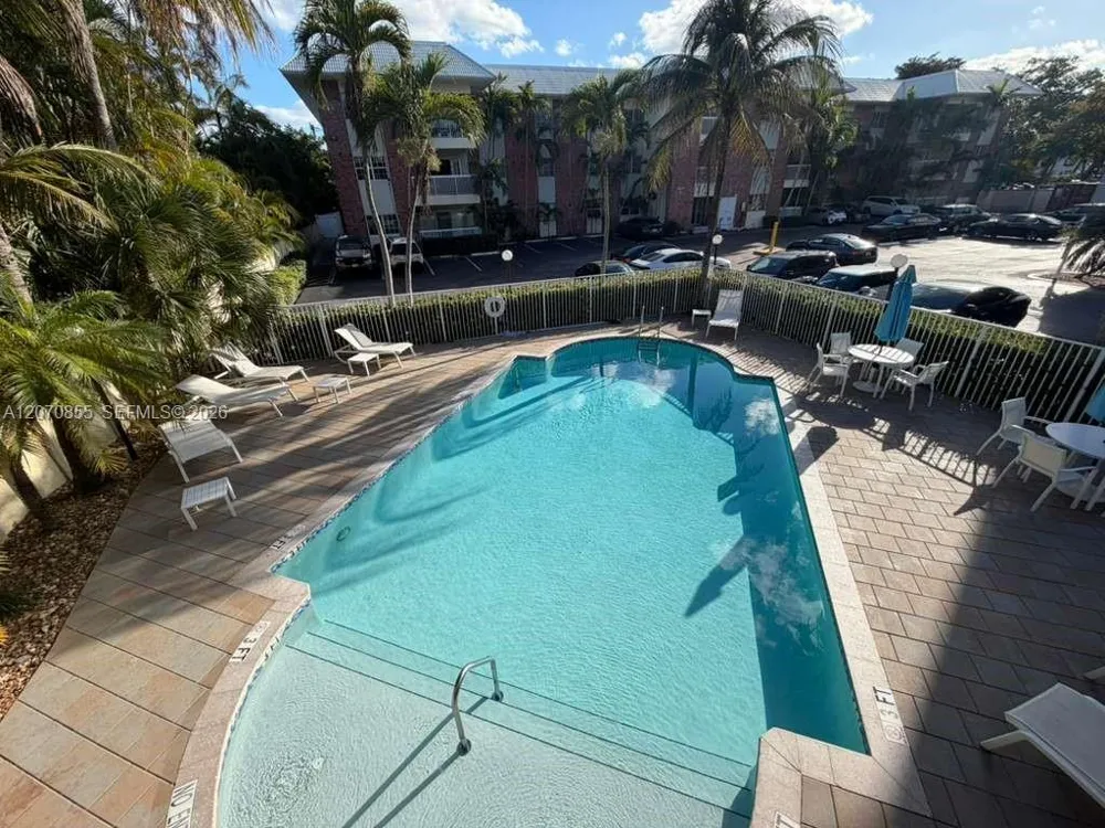 2424 SE 17th Cswy #110B Fort Lauderdale, FL 33316