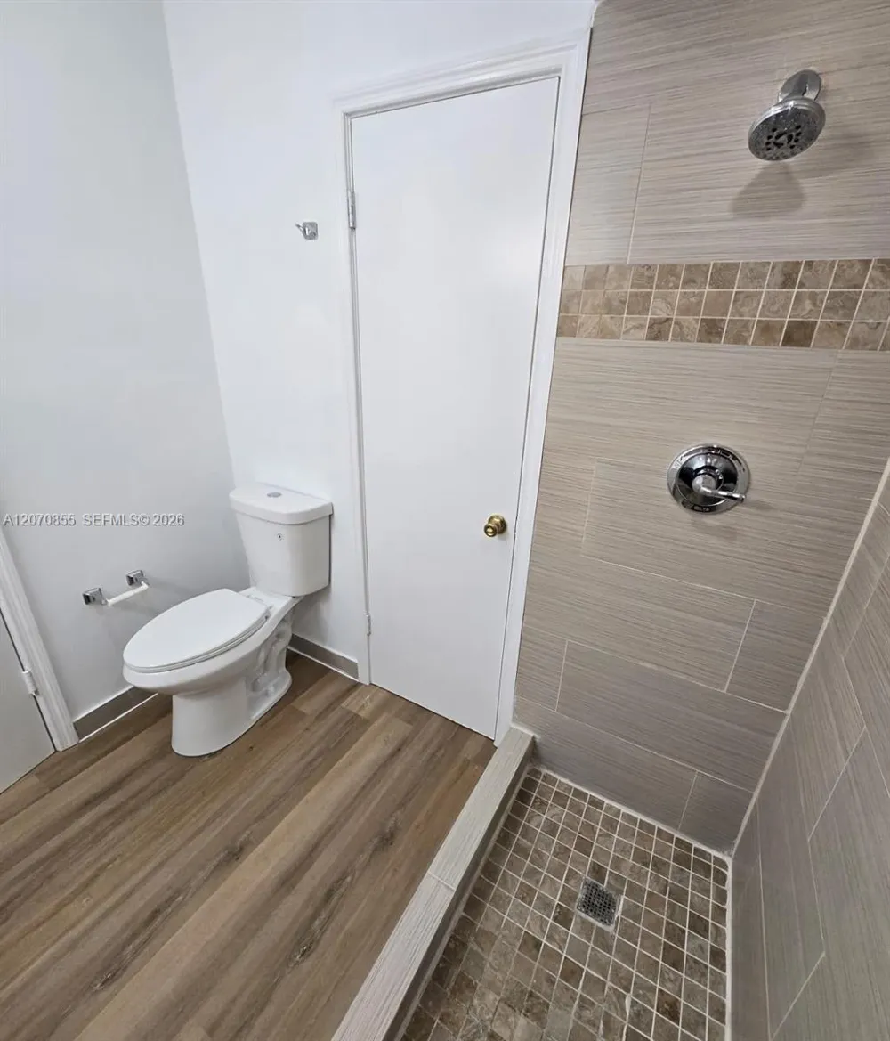 2424 SE 17th Cswy #110B Fort Lauderdale, FL 33316
