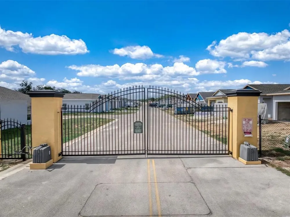 1450 LAS VILLAS BOULEVARD Sebring, FL 33870