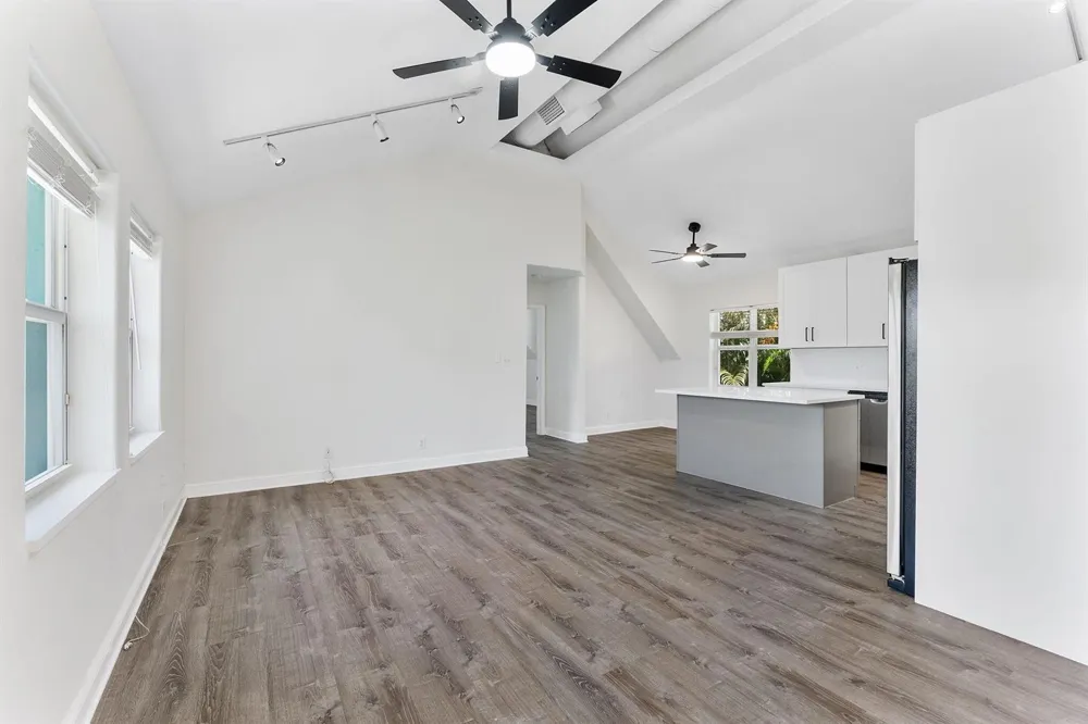 7044 Thompson Road Boynton Beach, FL 33426