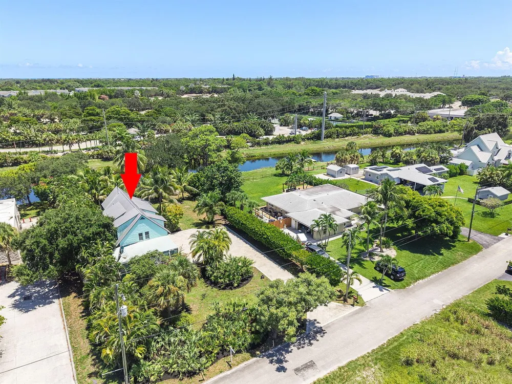 7044 Thompson Road Boynton Beach, FL 33426