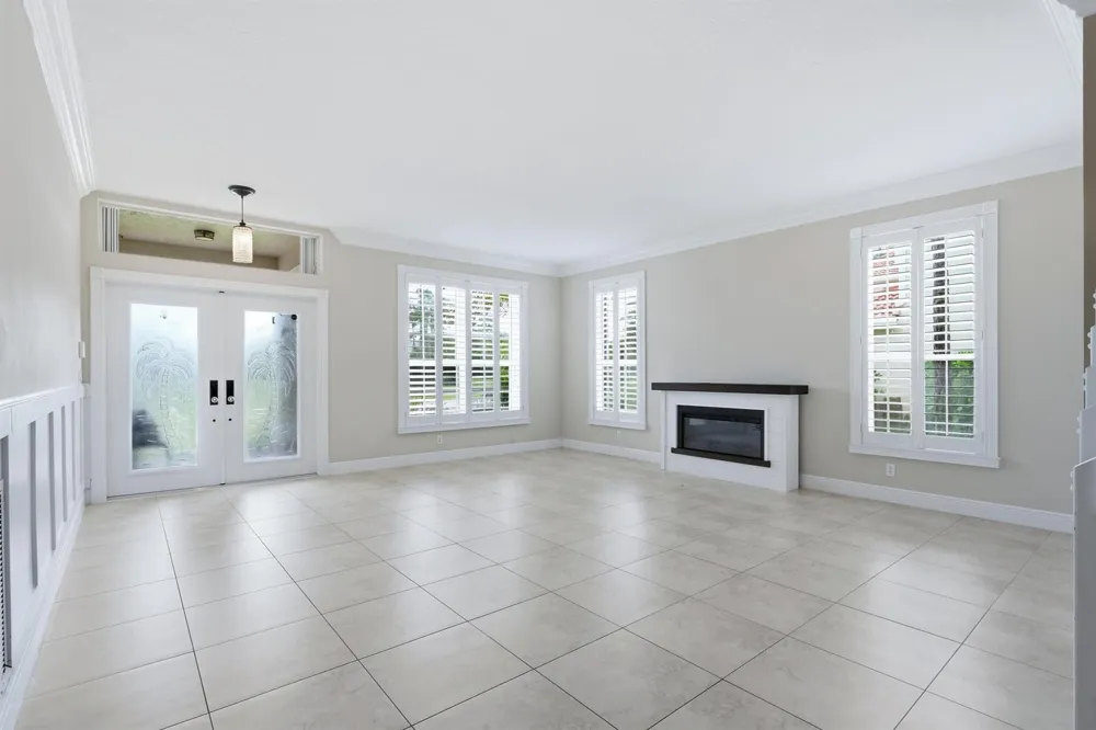 15562 Cypress Park Drive Wellington, FL 33414