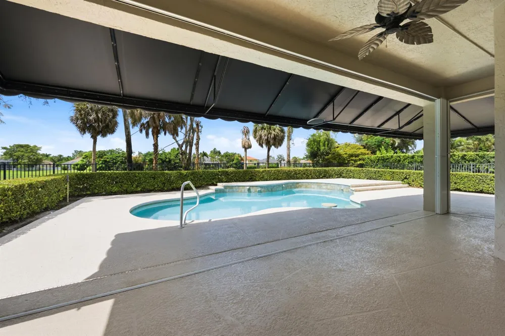15562 Cypress Park Drive Wellington, FL 33414