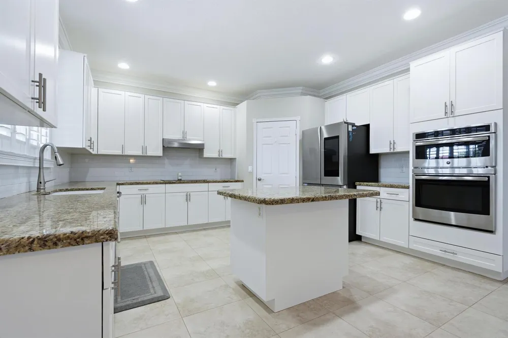 15562 Cypress Park Drive Wellington, FL 33414